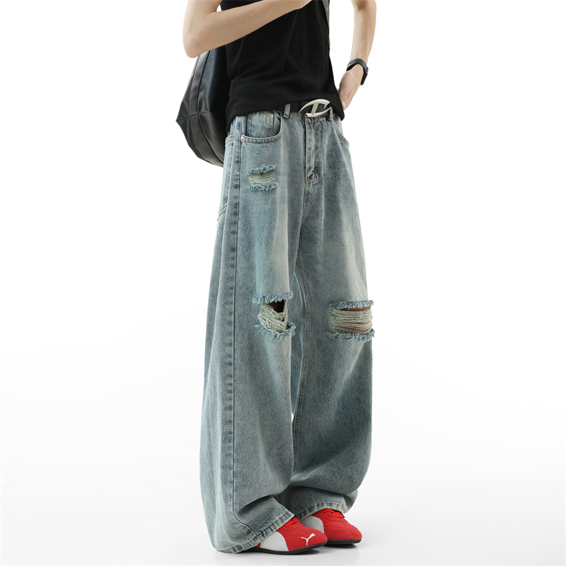 Street Fashion Fall 2025 - กางเกงยีนส์ขาดๆ ผู้ชาย 2025 ฤดูใบไม้ร่วง รุ่นใหม่ ทรงหลวม