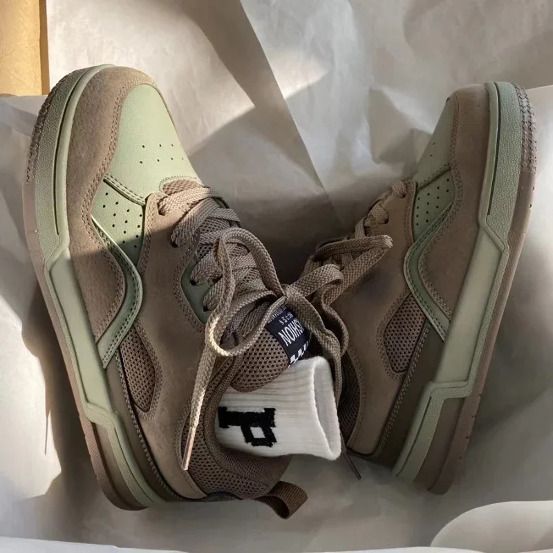 รองเท้าผ้าใบแฟชั่นวินเทจผู้ชาย - Street Fashion American บทวิจารณ์และราคา