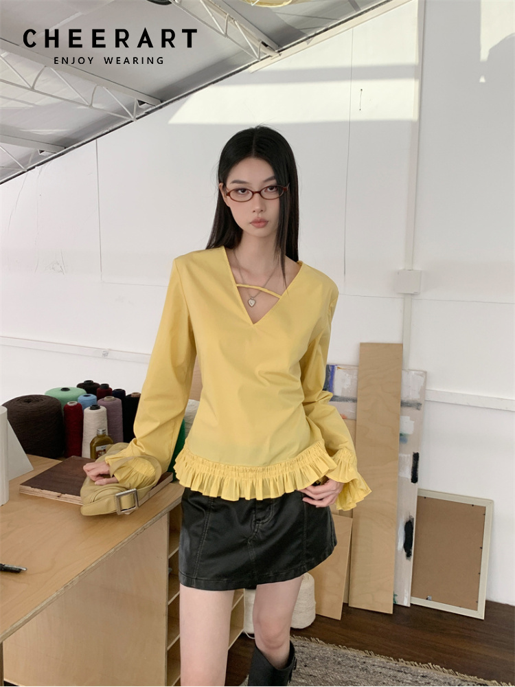 เสื้อเชิร์ตแฟชั่นผู้หญิงสีเหลื - Street Fashion Fall 2025 บทวิจารณ์และราคา